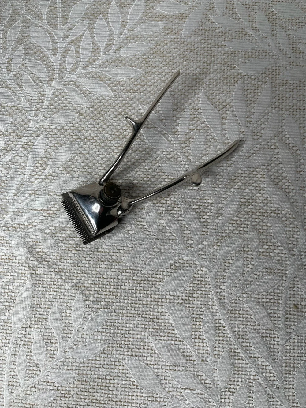 Vintage Chrome Handheld Hair Clipper - Silver